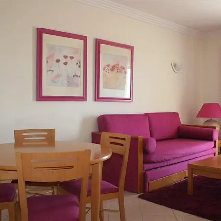 Apartahotel Balaia Plaza 4*