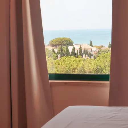 Balaia Plaza Apartahotel