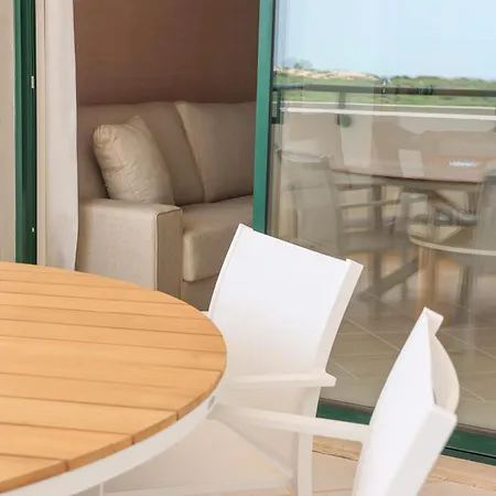 Apartahotel Balaia Plaza 4*