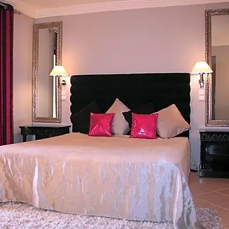 Balaia Plaza Apartahotel 4*