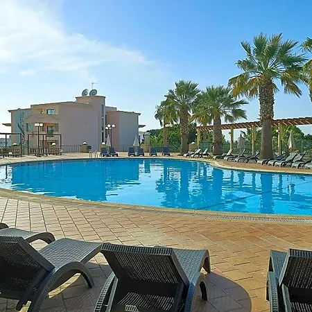 Balaia Plaza Apartahotel