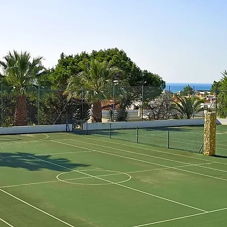 Balaia Plaza Apartahotel