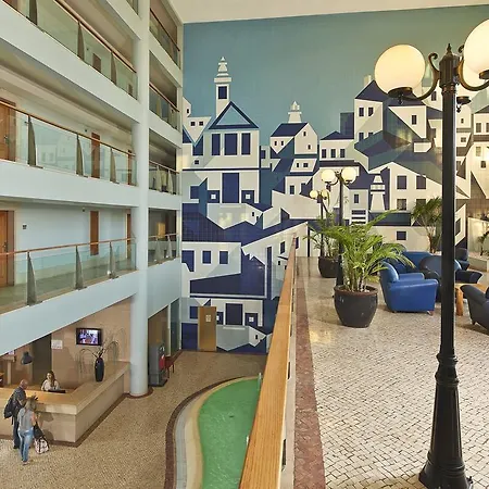 Balaia Plaza Apartahotel 4*
