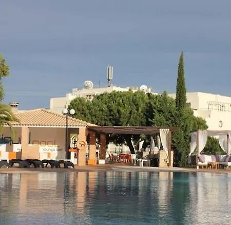 Balaia Plaza 4*