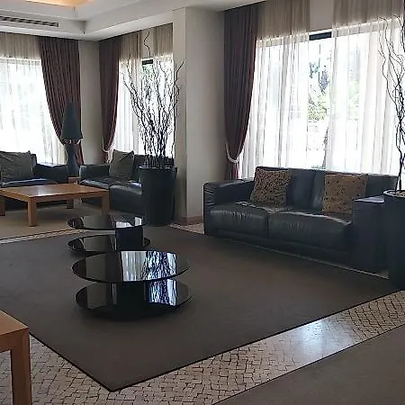 Cheerfulway Balaia Plaza Apartahotel 4*