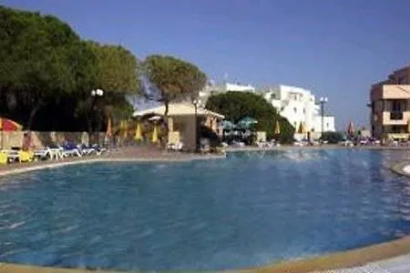 Cheerfulway Balaia Plaza 4* 阿尔布费拉
